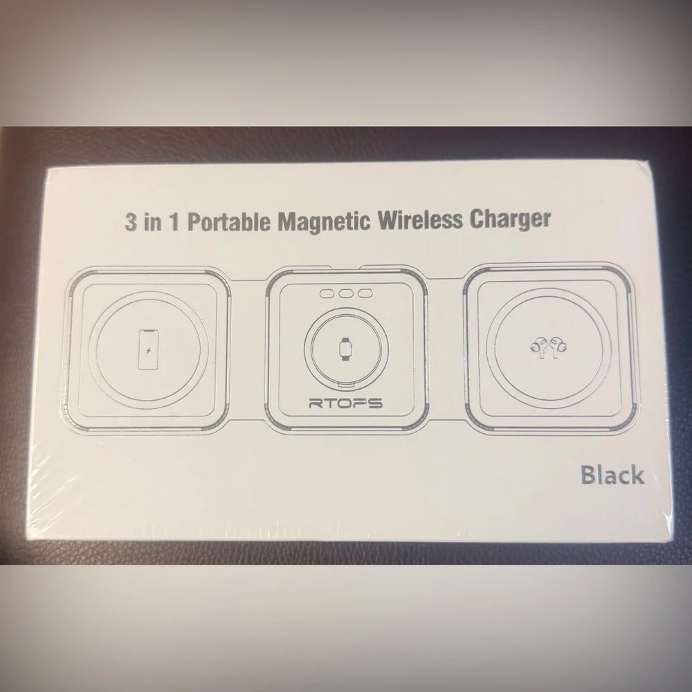 RTOPS 3-in-1 portable magnetic wireless charger in black